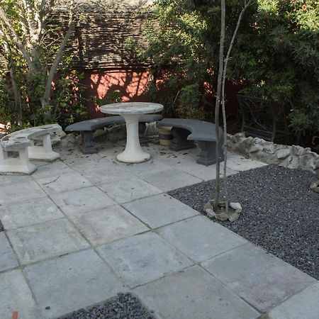 Peaceful 1-Bedroom Flatlet, 10 Min From The Beach Cape Town Exterior foto